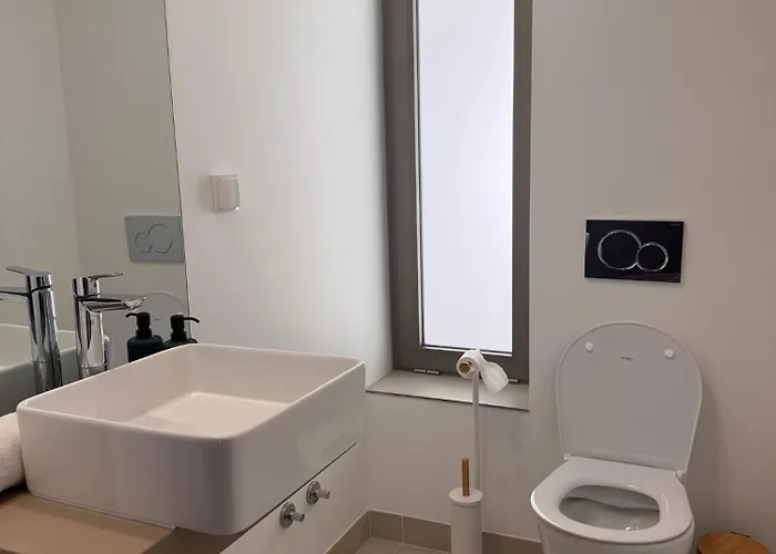 Lightoasis Oasis Mar 6 Апартаменты *