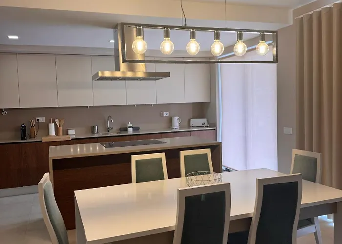 Lightoasis Oasis Mar 6 Апартаменты