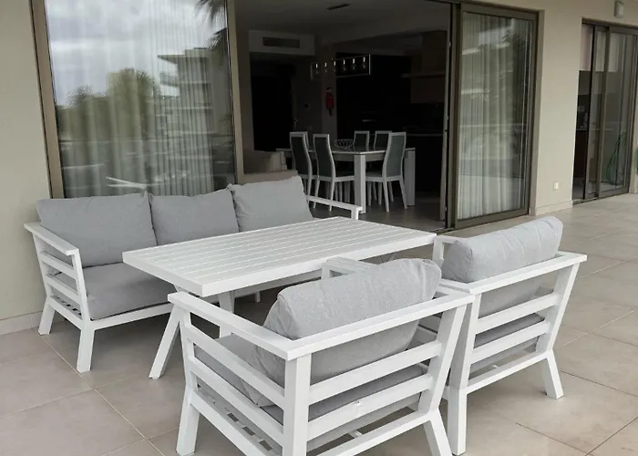 Lightoasis Oasis Mar 6 * Портиман